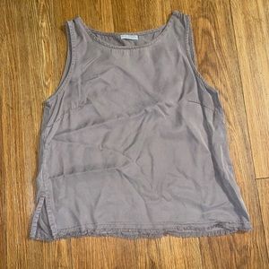 Chic Gray Sleeveless Tank Top